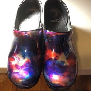 Size 39 Dan ski clog